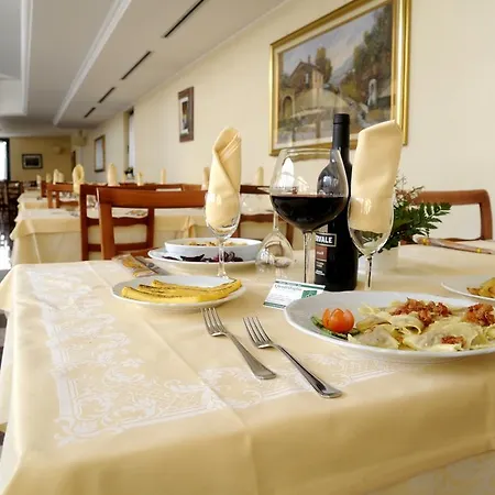 Ristorante Quadrifoglio 3*